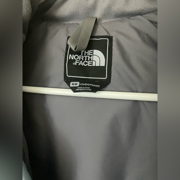 North Face 550 Down Puffer Vest - Picture 6 of 6